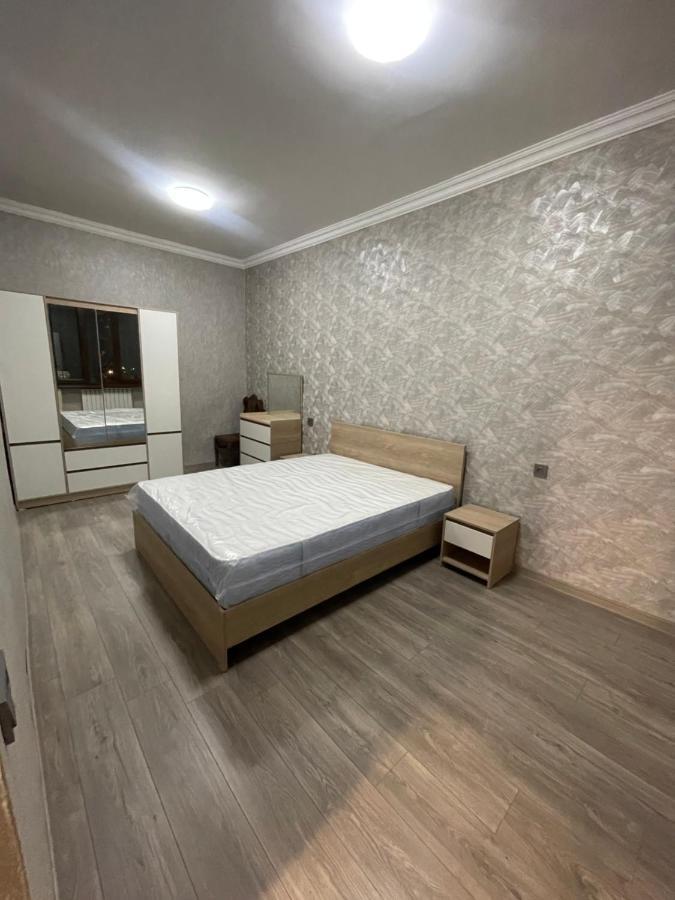 Apartment In Monument Erevan Esterno foto
