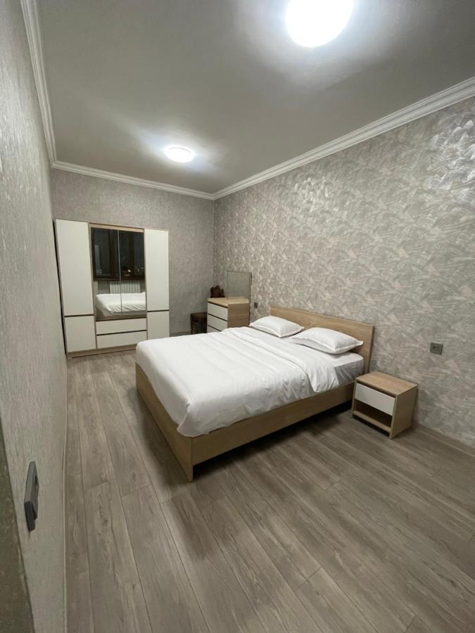 Apartment In Monument Erevan Esterno foto