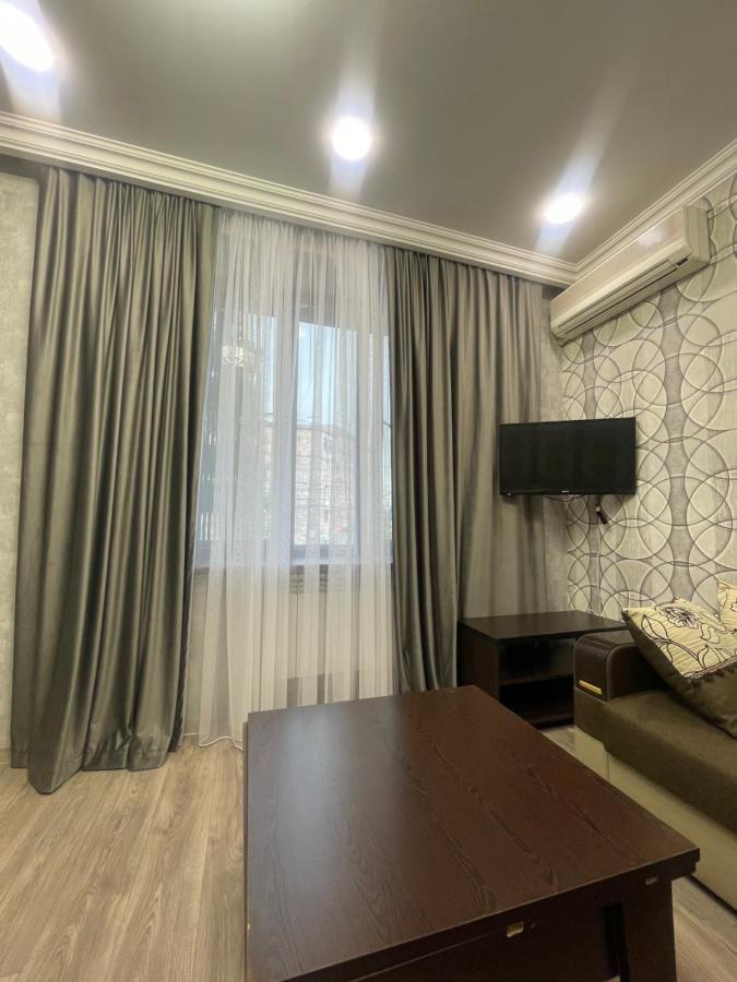 Apartment In Monument Erevan Esterno foto